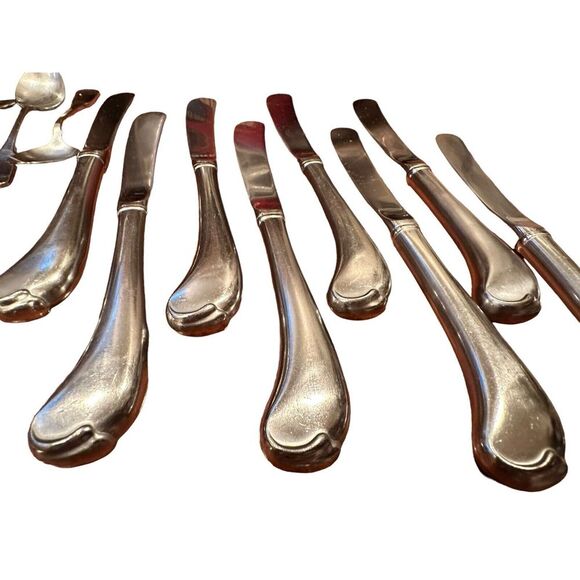 Oneida American Colonial 18/8 Stainless Pistol Handle Dinner Knife - Picture 1 of 3